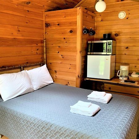 Barton Pine Crest Motel & Cabins חדר תמונה