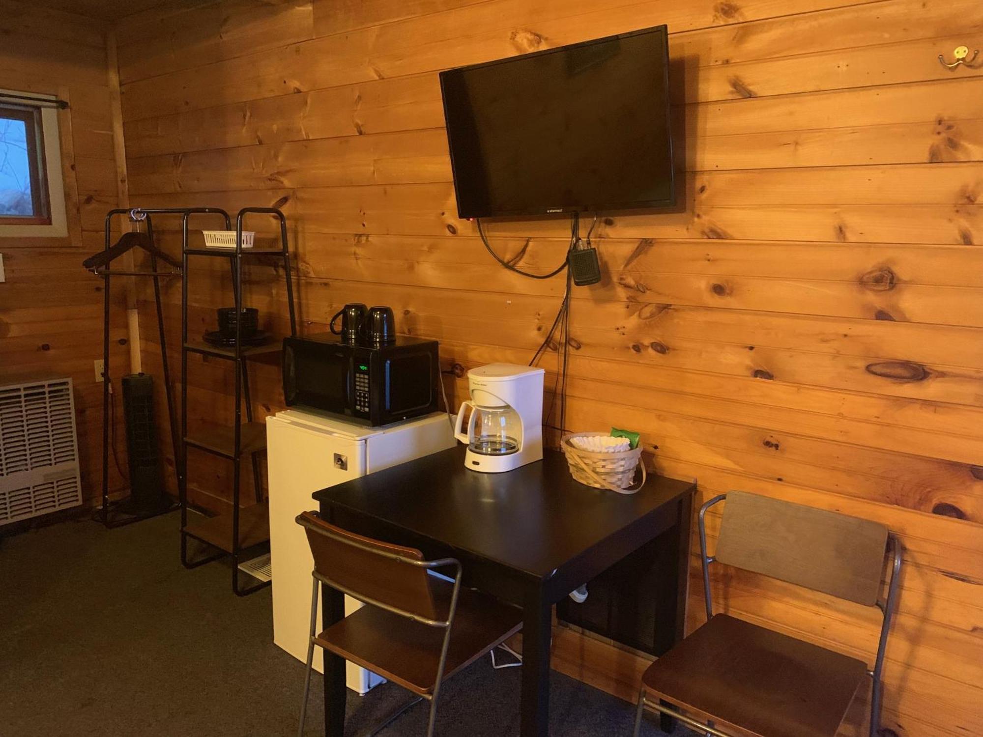 Barton Pine Crest Motel & Cabins חדר תמונה