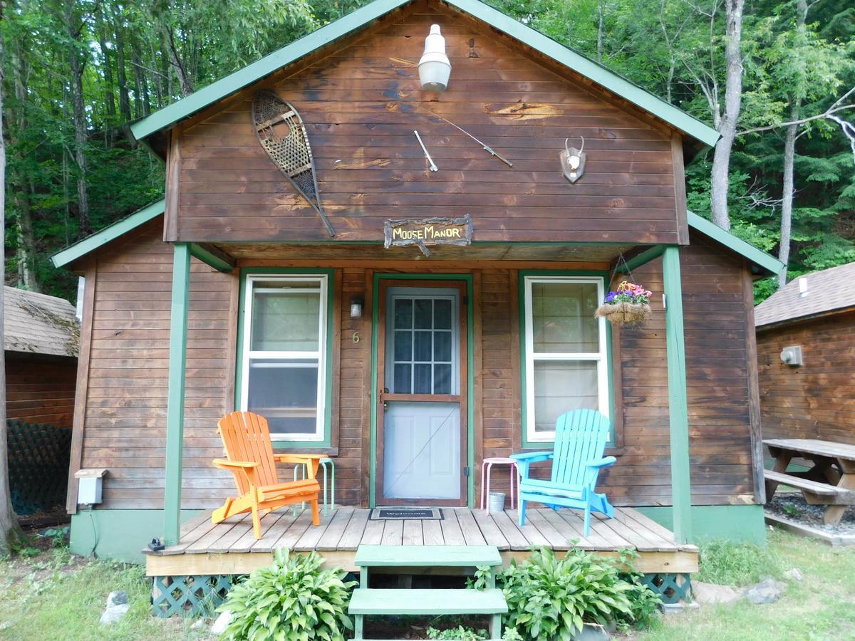 Barton Pine Crest Motel & Cabins מראה חיצוני תמונה