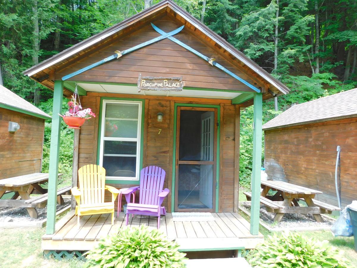 Barton Pine Crest Motel & Cabins מראה חיצוני תמונה