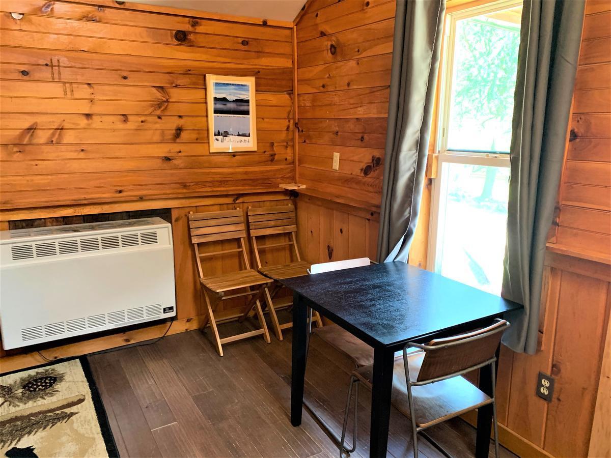 Barton Pine Crest Motel & Cabins מראה חיצוני תמונה