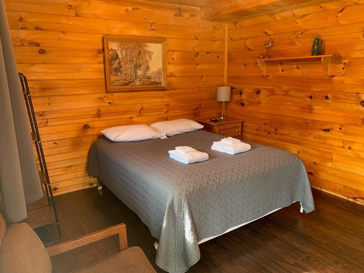 Barton Pine Crest Motel & Cabins מראה חיצוני תמונה
